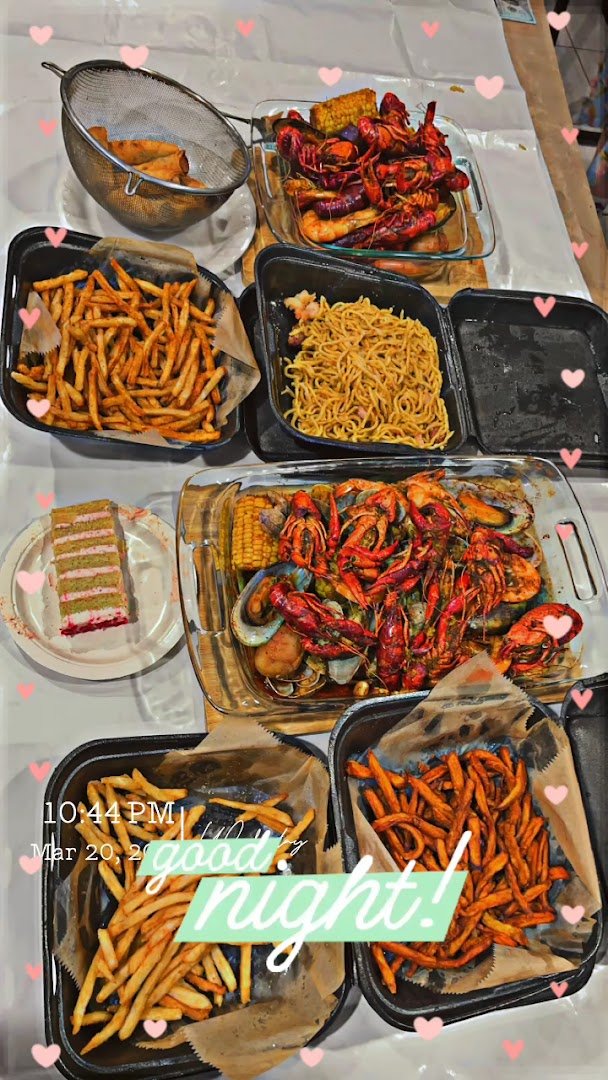 Cajun-style dishes served with fries and sauce.